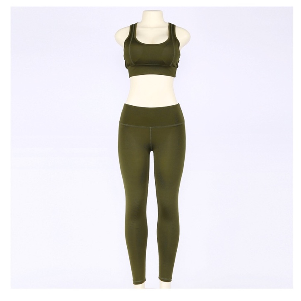 NEW! Olive Green Yoga Set / Fitness Gear - Picture 3 of 8